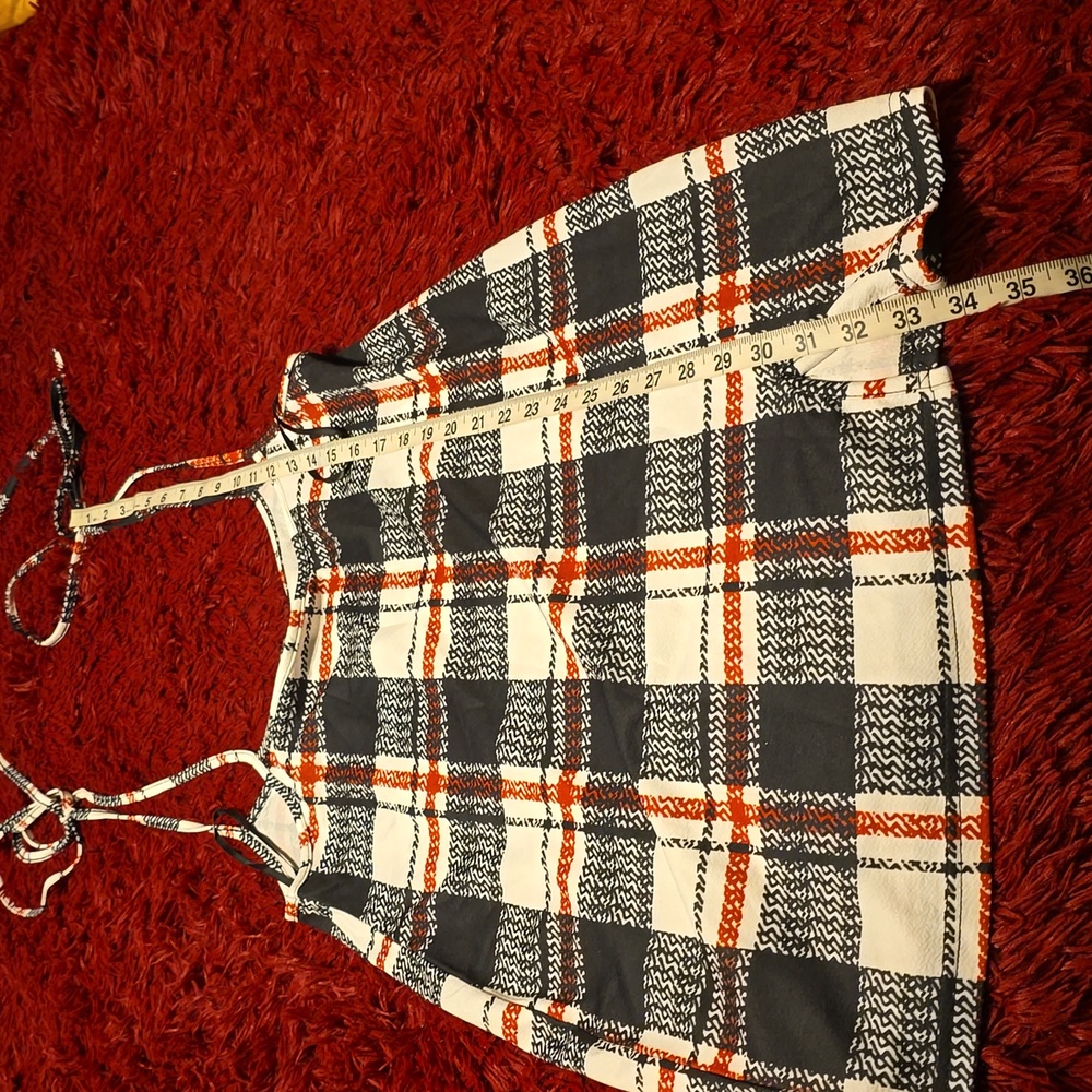 Final/Dress - Picture 3 of 4